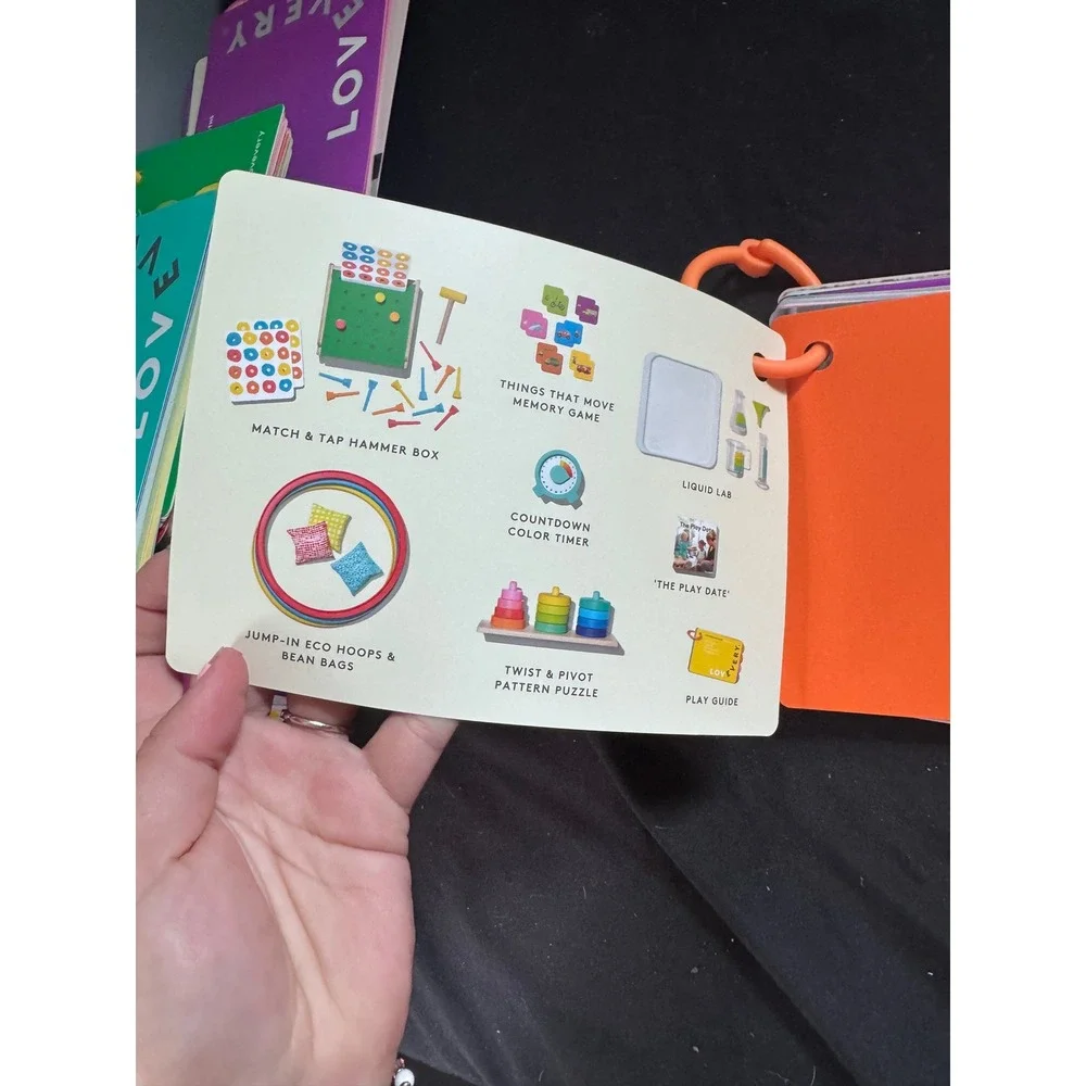 Lovevery Play Guides The Enthusiast & The Investigator Months 28-33 Toddler Bund